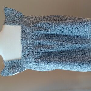 GAP Cotton Blue Chambray and Eyelet Sleeveless Top Size Women's Large